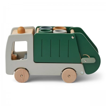 Camion de recyclage en bois...