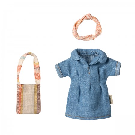 Tenue "Couture Denim" pour...