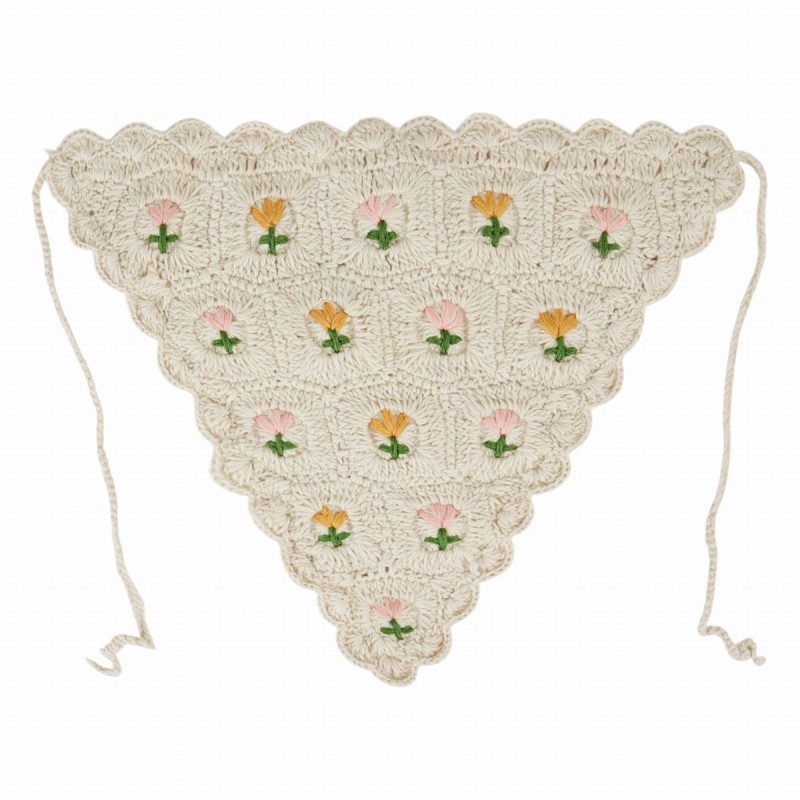 Fichu en crochet bébé...