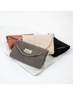 Matelas à langer nomade Bebel "Kaki" Born koncept